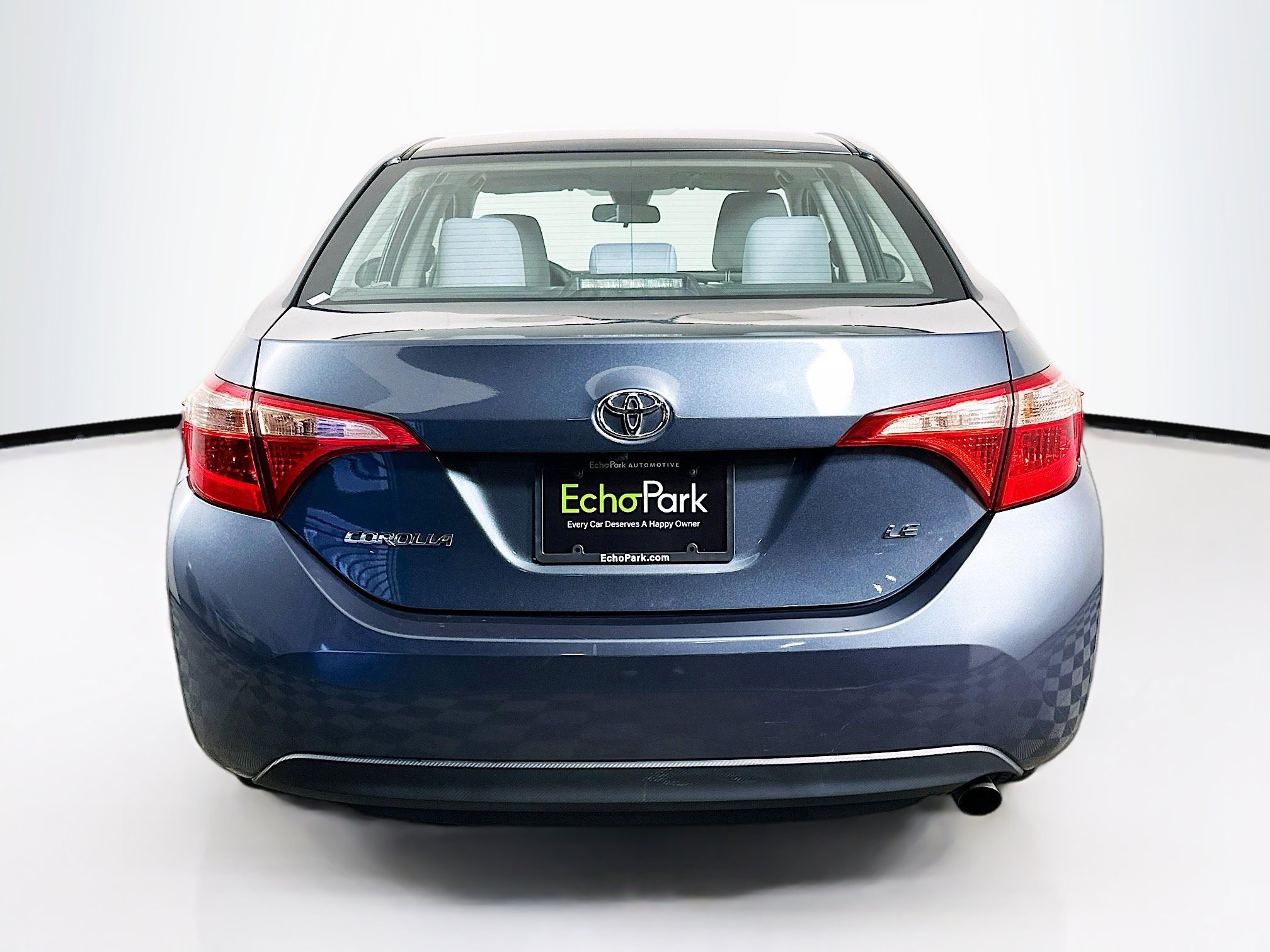 Used 2018 Toyota Corolla LE FWD image 7