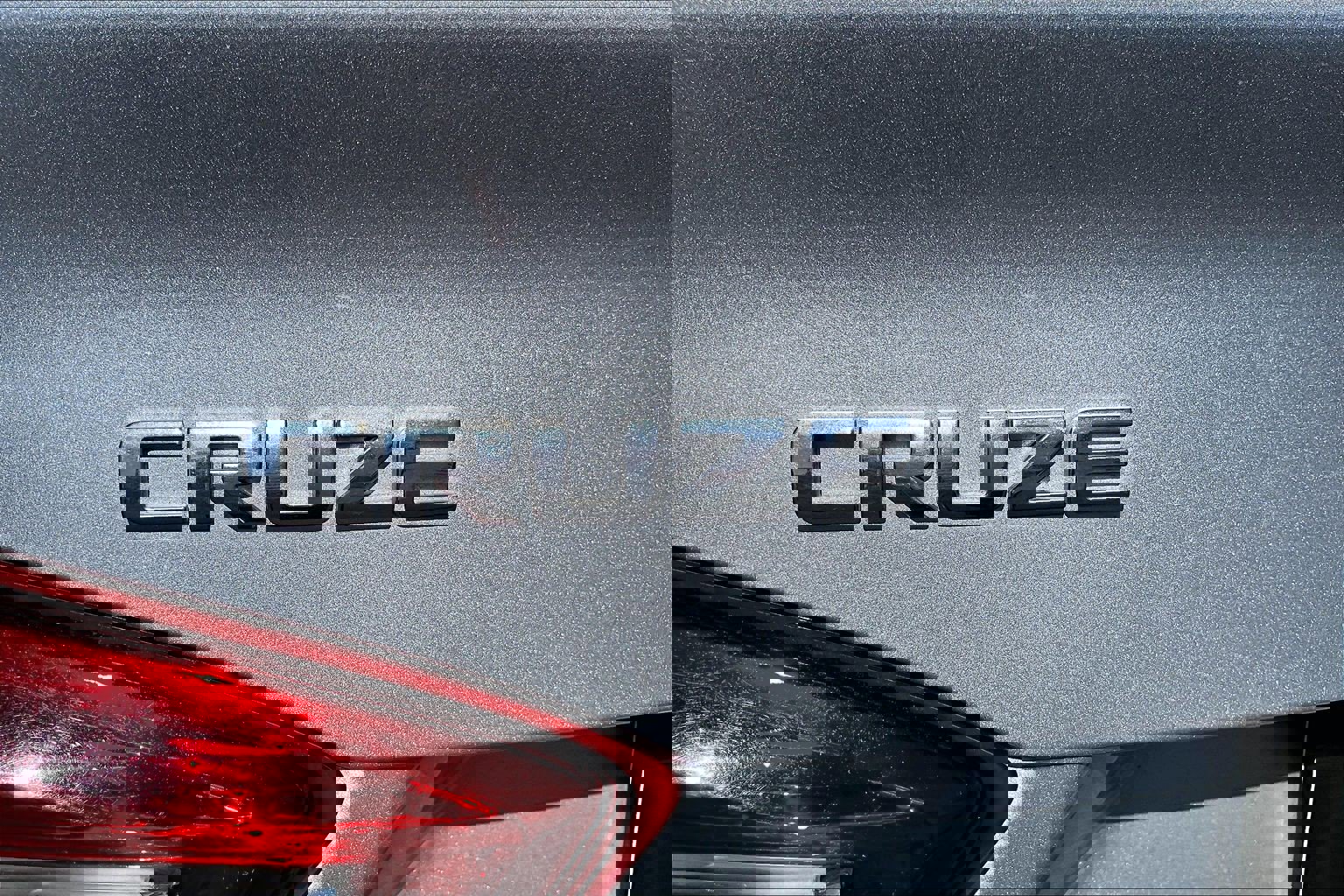 Used 2018 Chevrolet Cruze LS image 9