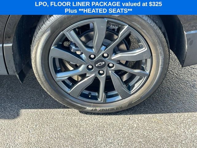 Used 2022 Chevrolet Equinox RS w/ RS Leather Package image 7