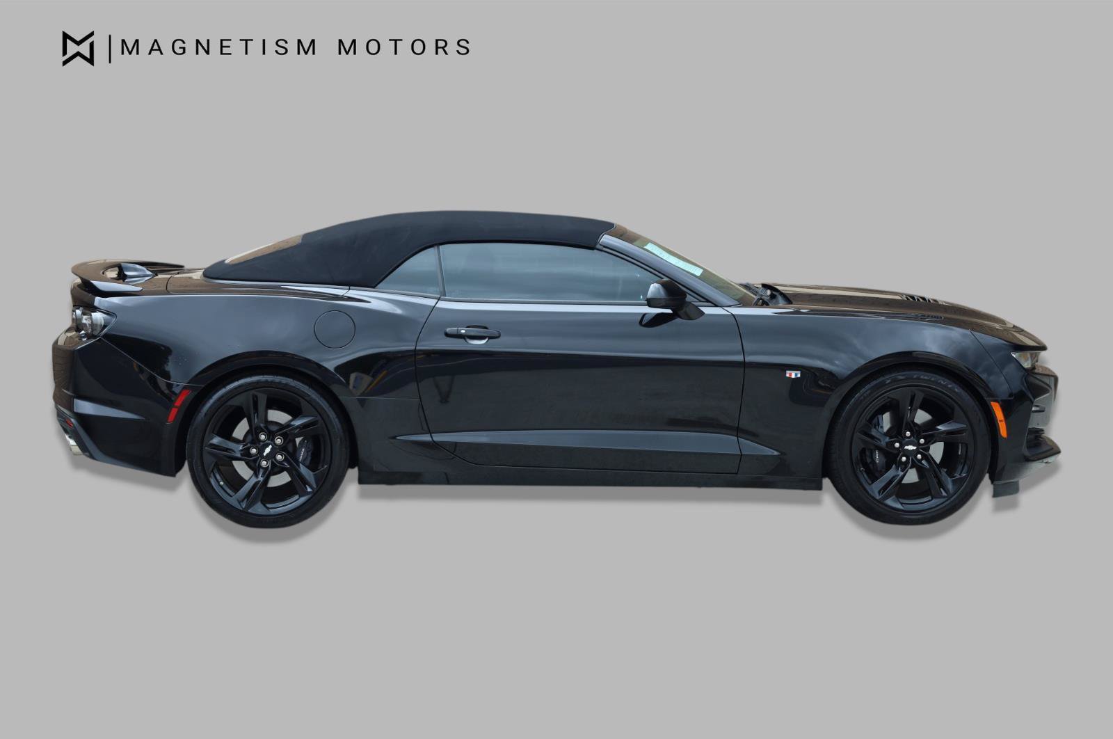Used 2019 Chevrolet Camaro SS RWD image 5