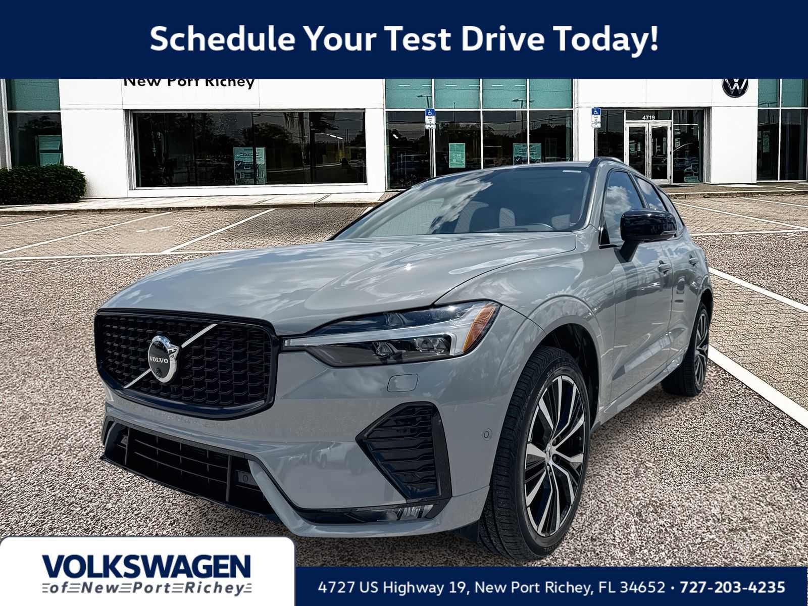 Used 2025 Volvo XC60 B5 Plus w/ Protection Package Premier AWD/4WD image 1