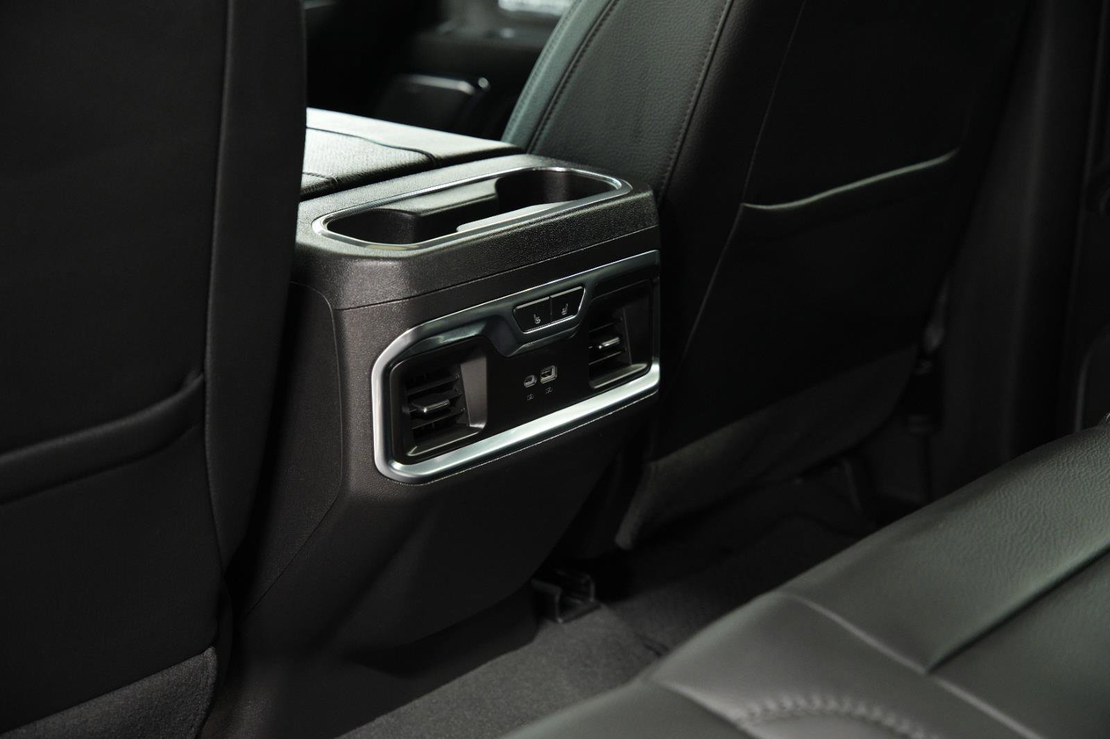 Used 2024 GMC Sierra 1500 Denali w/ Denali Reserve Package image 25