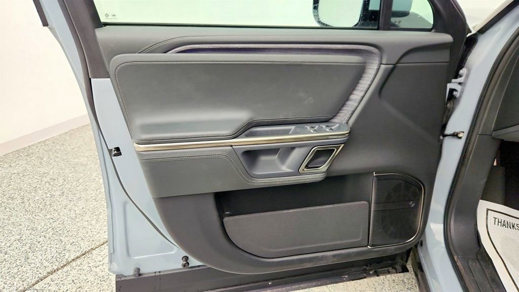 Used 2024 Rivian R1S Adventure image 11