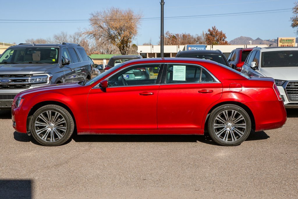 Used 2013 Chrysler 300 S image 8