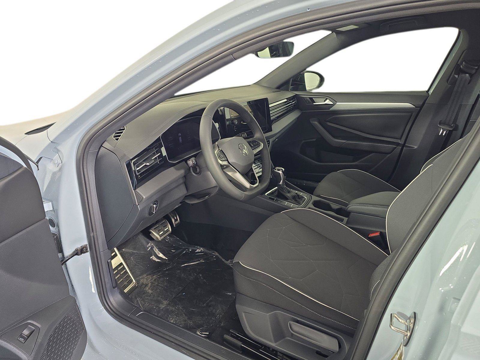 New 2026 Volkswagen Jetta Sport FWD image 2
