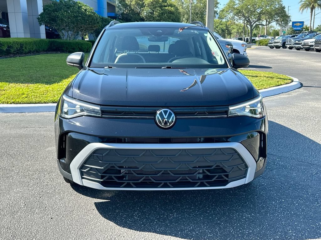 Used 2025 Volkswagen Taos S FWD image 2