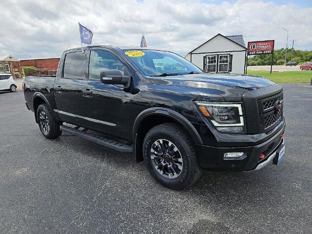 Used 2023 Nissan Titan PRO-4X w/ Pro-4x Convenience Package AWD/4WD image 10