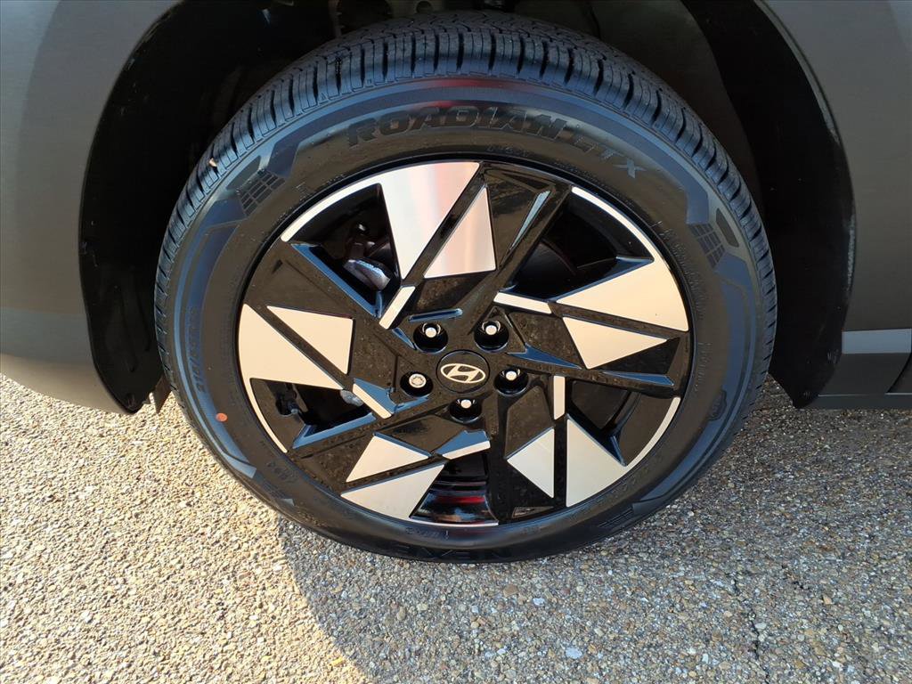 Used 2024 Hyundai Kona SEL w/ Convenience Package image 9