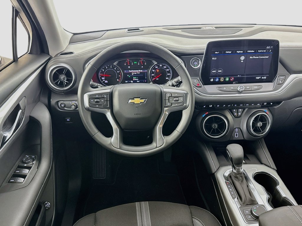 New 2026 Chevrolet Blazer LT w/ Convenience Package FWD image 23