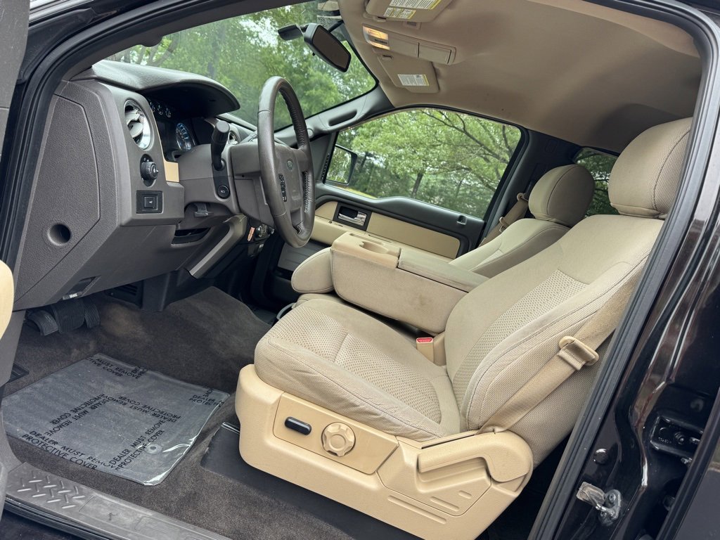 Used 2013 Ford F150 XLT w/ Luxury Equipment Group image 14