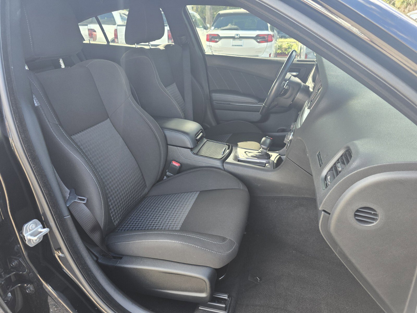 Used 2022 Dodge Charger R/T w/ Blacktop Package image 19