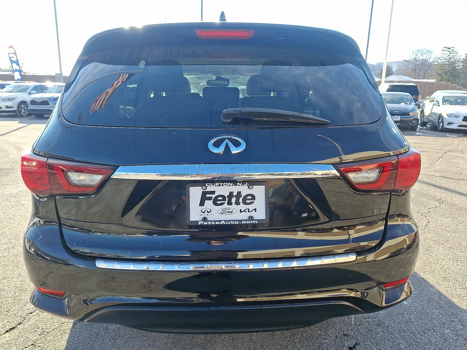 Certified 2019 INFINITI QX60 Luxe w/ Essential Package image 5