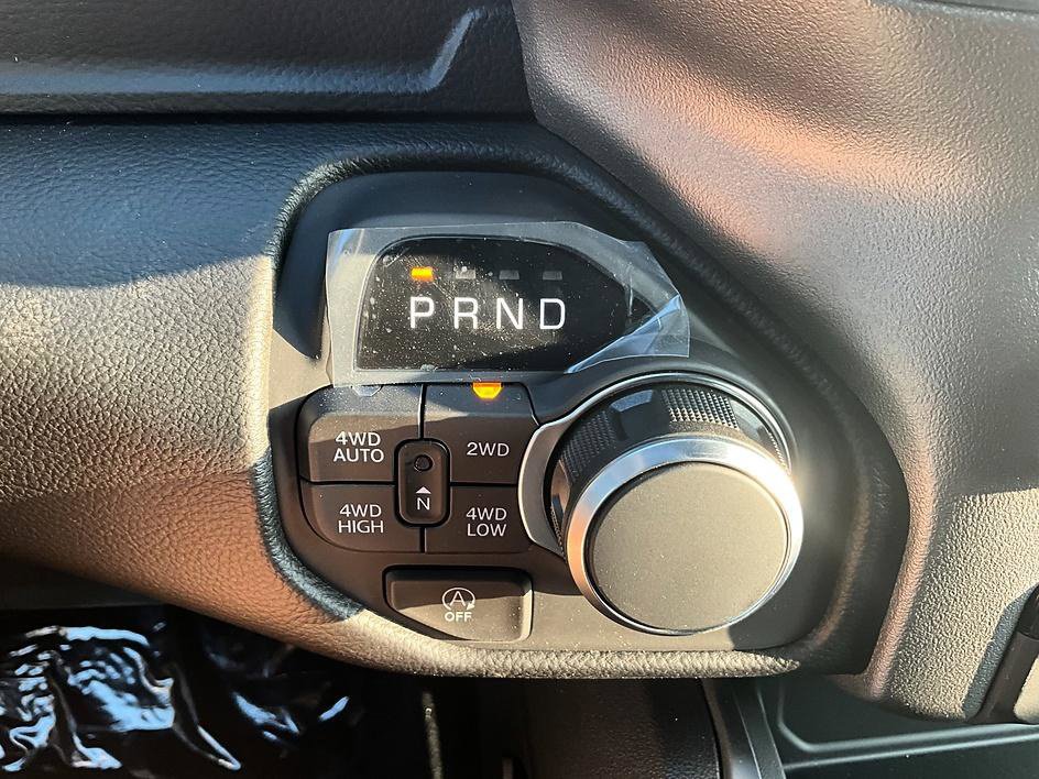 New 2026 RAM 1500 Big Horn w/ Night Edition AWD/4WD image 19
