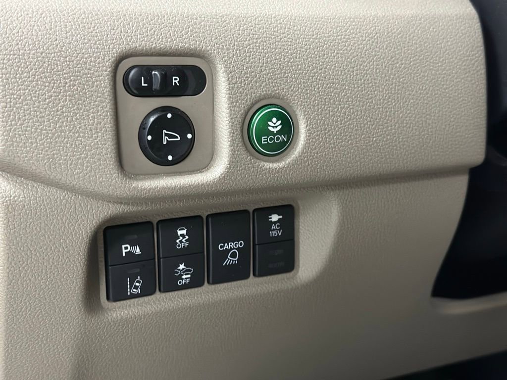 Used 2020 Honda Ridgeline RTL-E image 16