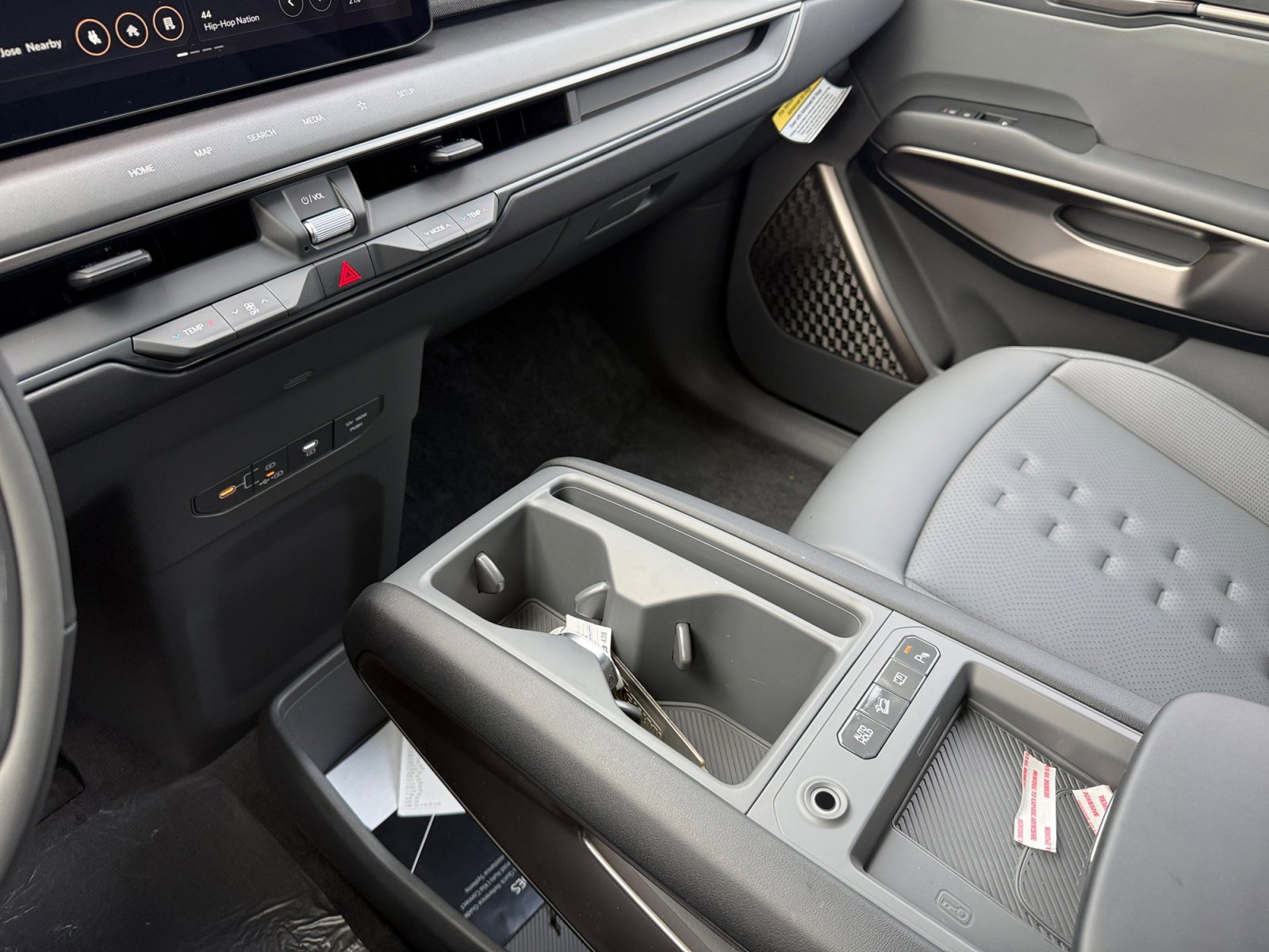 New 2026 Kia EV9 Wind image 13