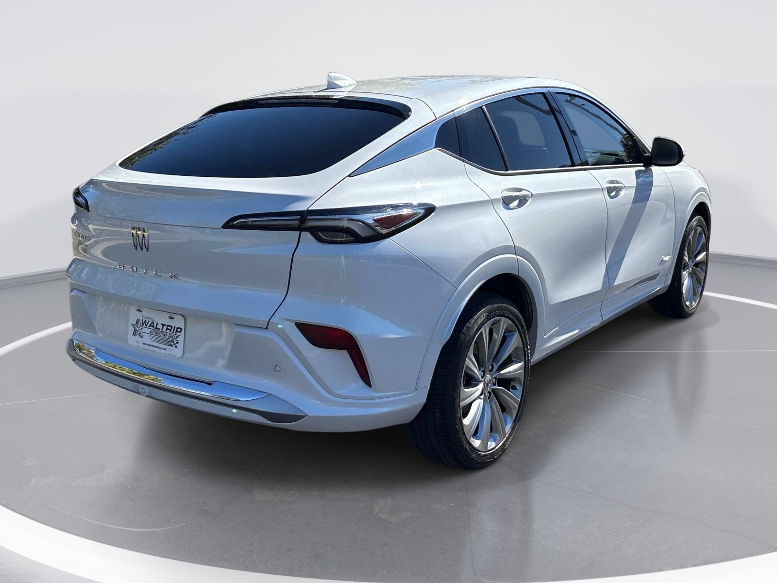 Used 2025 Buick Envista Avenir FWD image 8