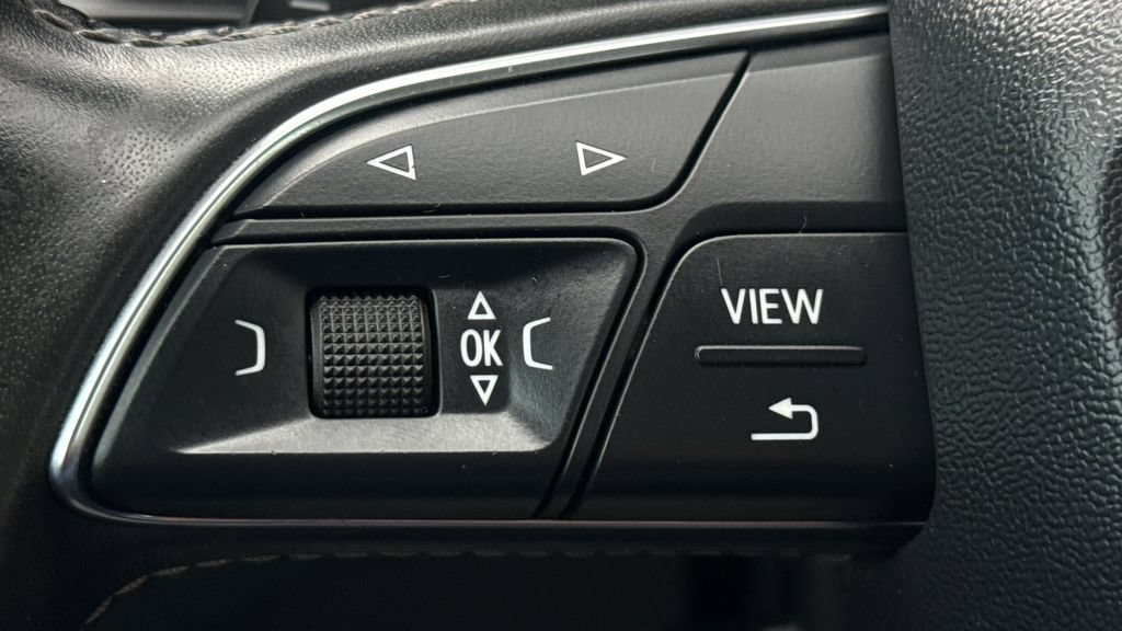 Used 2018 Audi SQ5 Prestige w/ Prestige Package AWD/4WD image 35