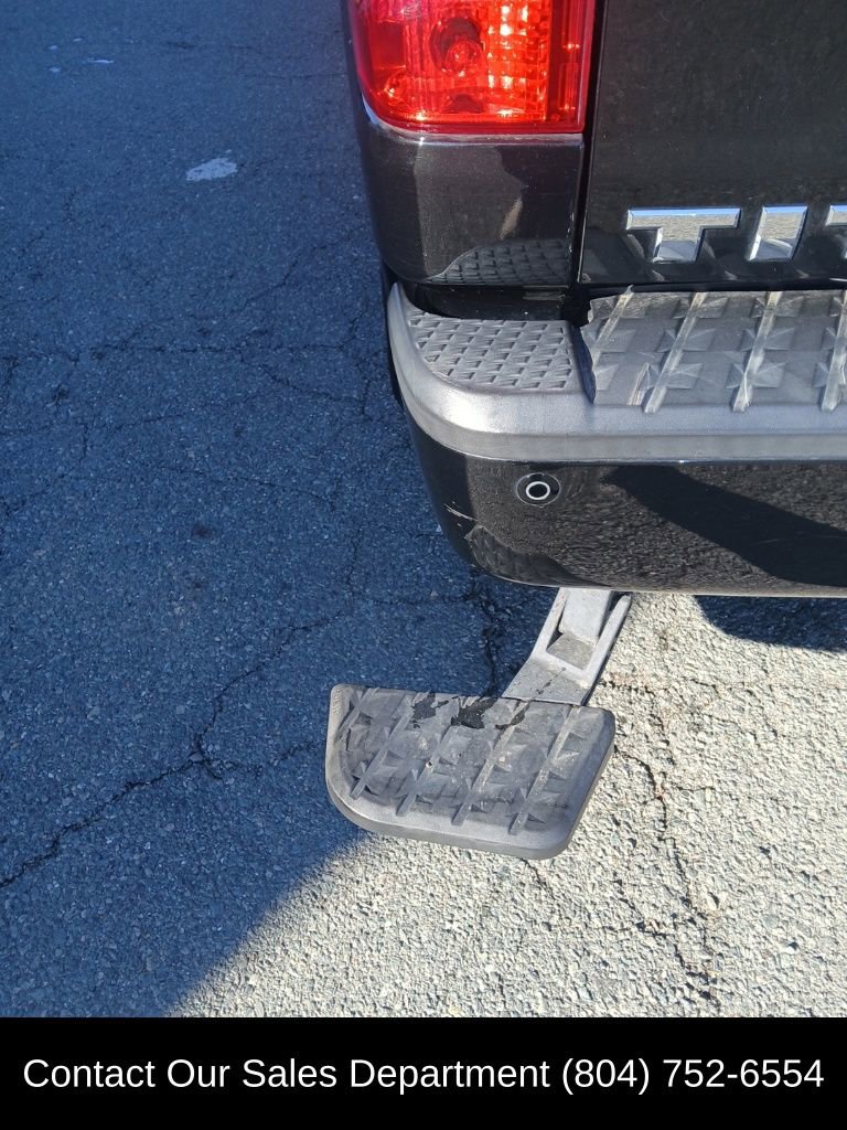 Used 2019 Nissan Titan PRO-4X w/ Pro-4x Convenience Package image 32