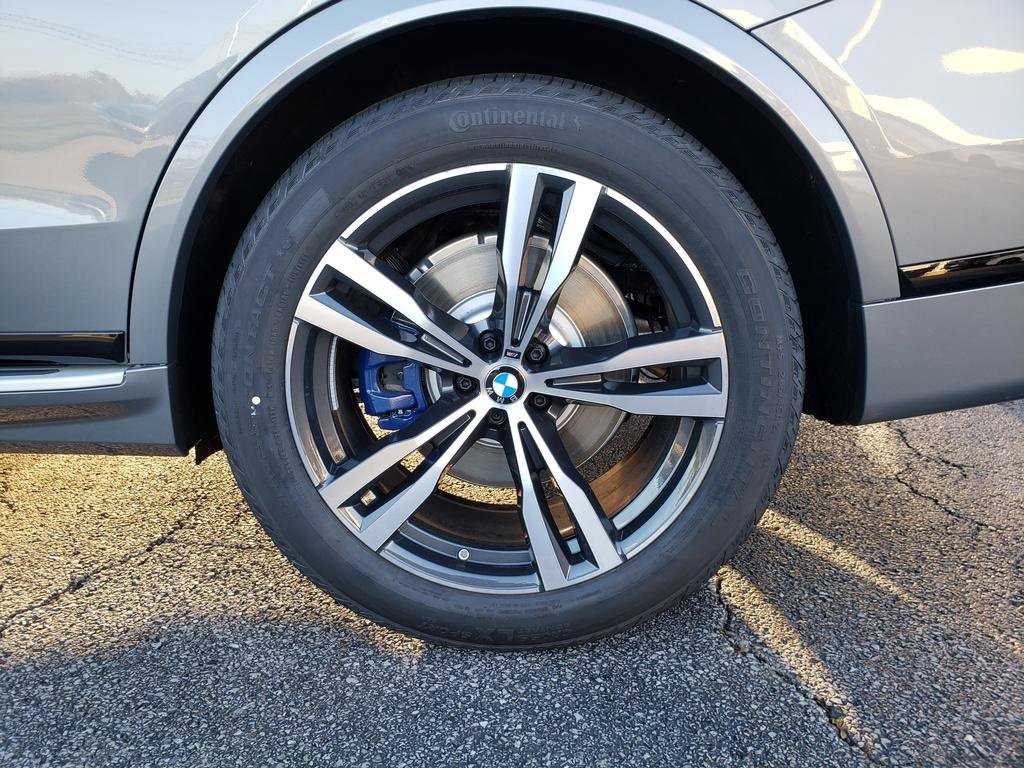 New 2026 BMW X7 xDrive40i w/ Executive Package image 12
