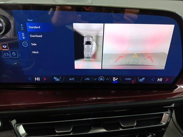 New 2026 Chevrolet Traverse Z71 w/ Enhanced Driving Package image 15