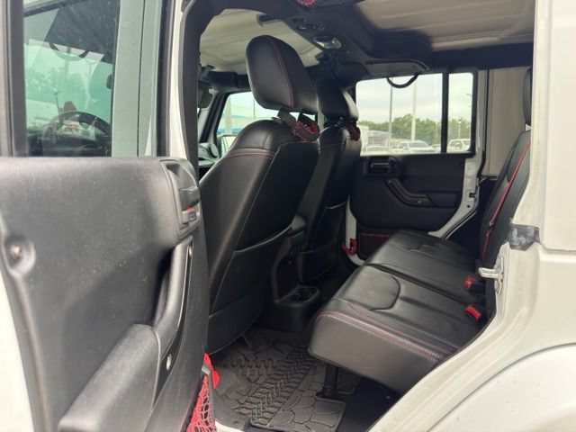 Used 2017 Jeep Wrangler Unlimited Rubicon AWD/4WD image 6