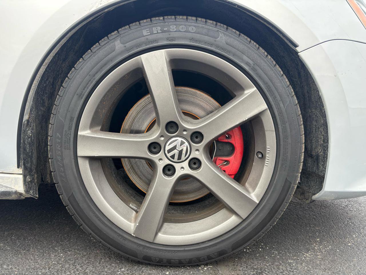 Used 2013 Volkswagen Jetta GLI image 30