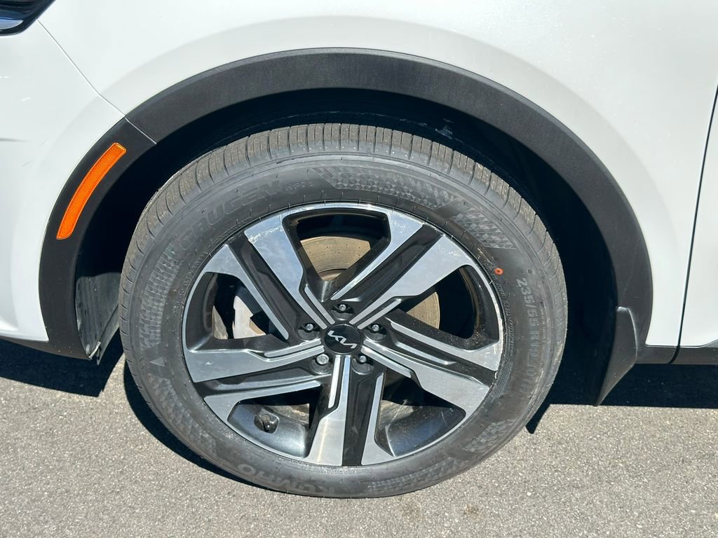Used 2023 Kia Sorento EX AWD/4WD image 10