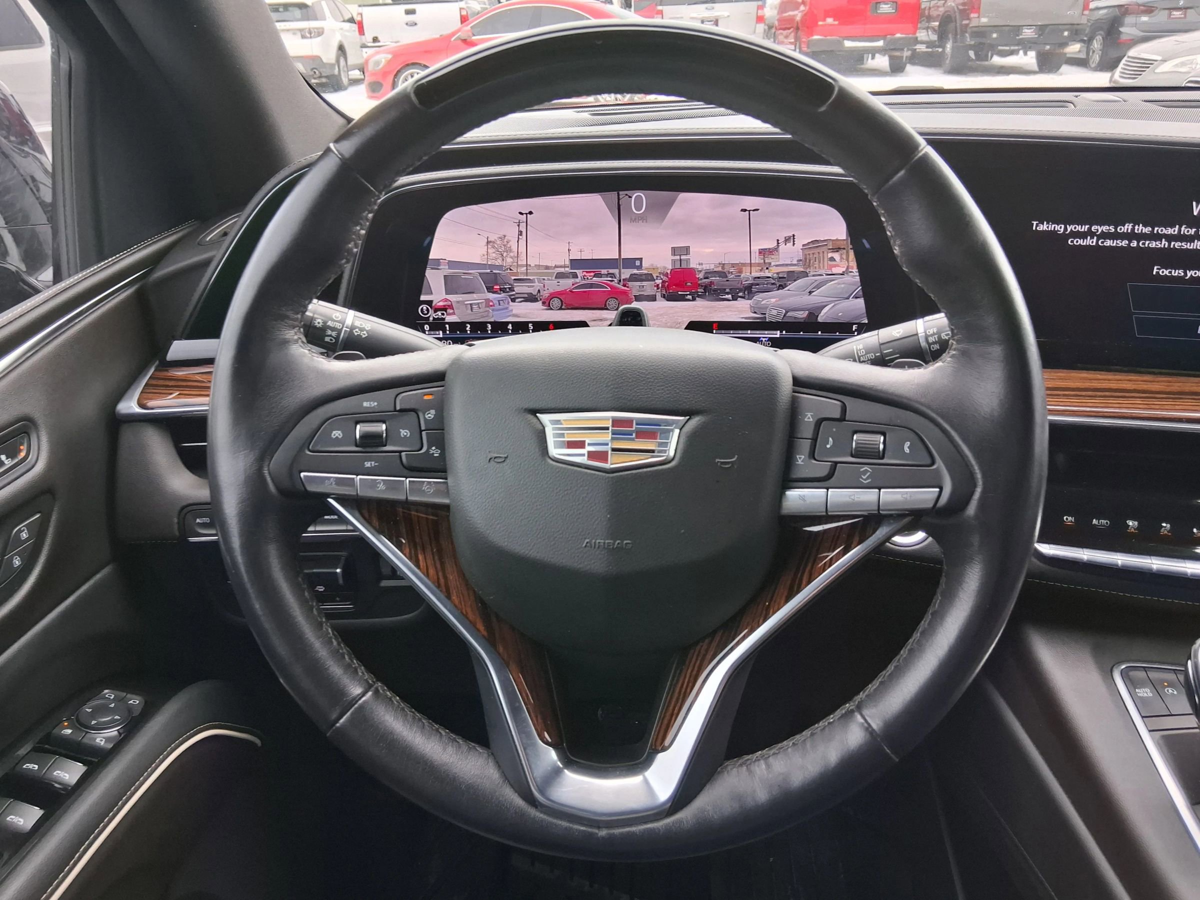 Used 2022 Cadillac Escalade ESV Premium Luxury w/ Performance Package image 14