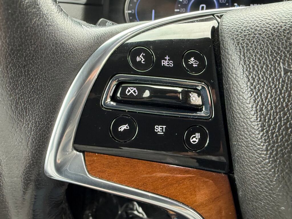 Used 2020 Cadillac Escalade Luxury image 14