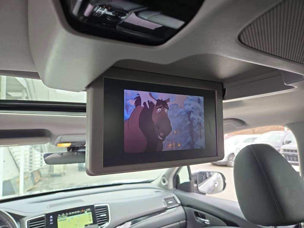 Used 2021 Honda Pilot Touring image 32