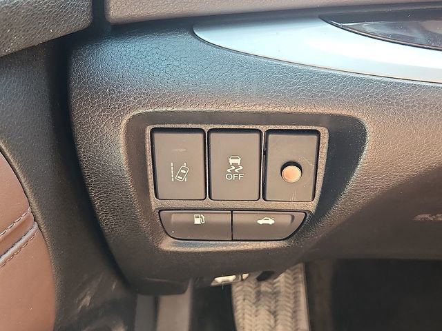 Used 2017 Acura TLX V6 SH-AWD w/ Technology Pkg image 25