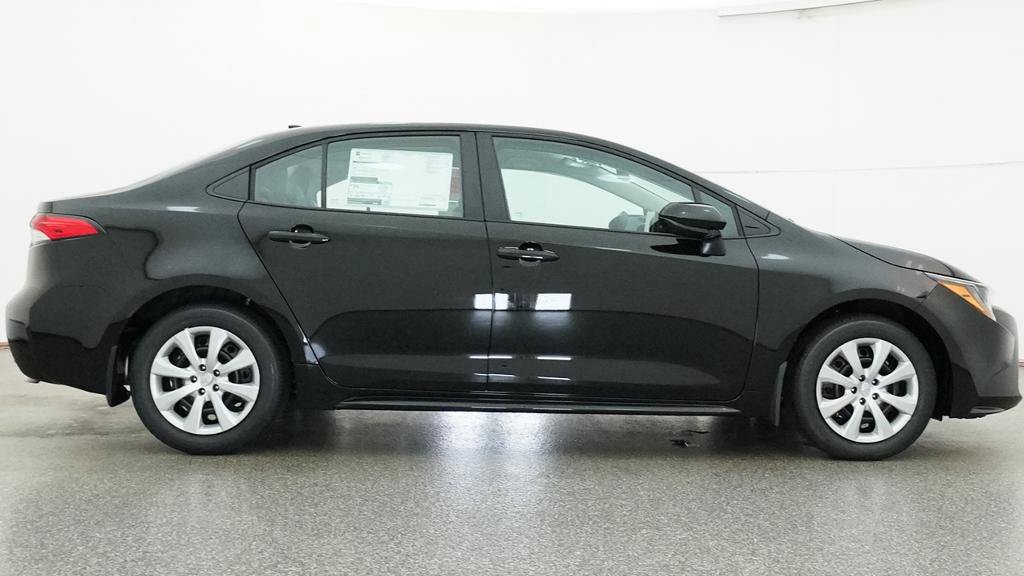 New 2026 Toyota Corolla LE FWD image 30