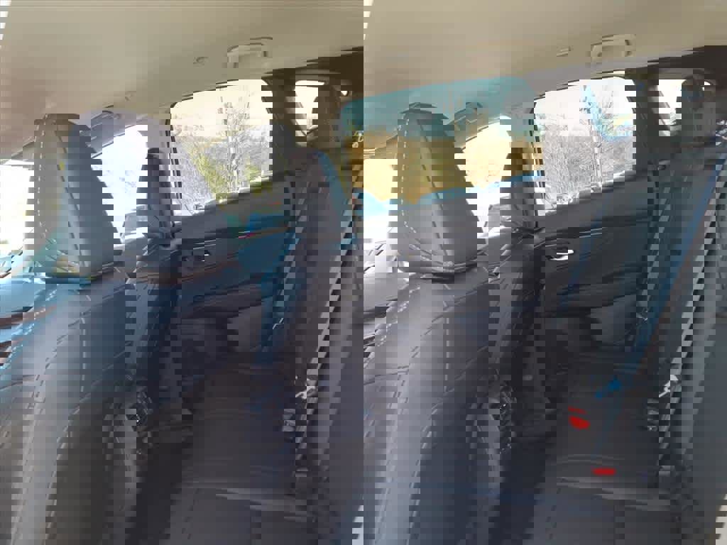 Used 2025 Nissan Murano SV image 19