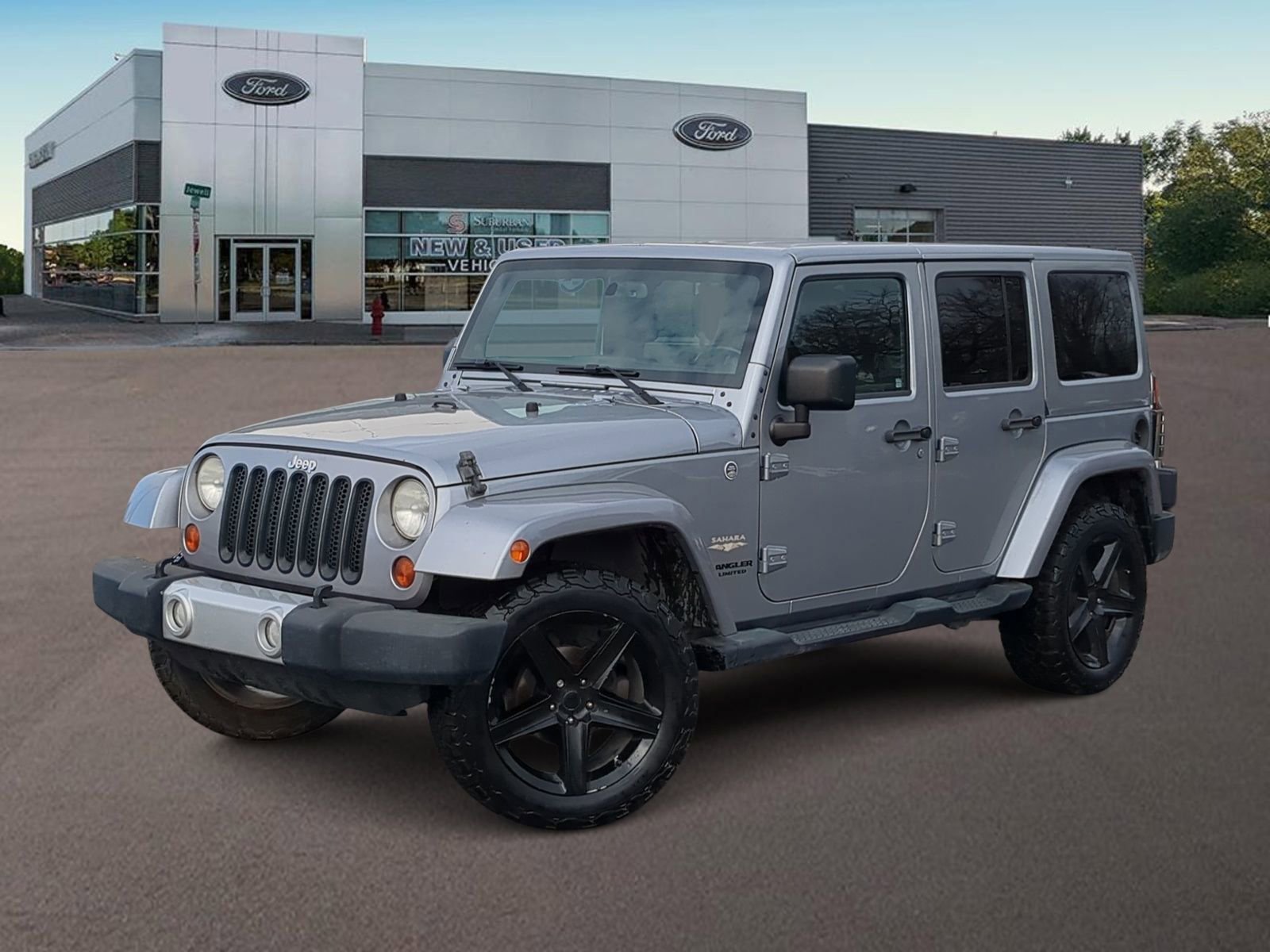 Used 2013 Jeep Wrangler Unlimited Sahara w/ Connectivity Group
