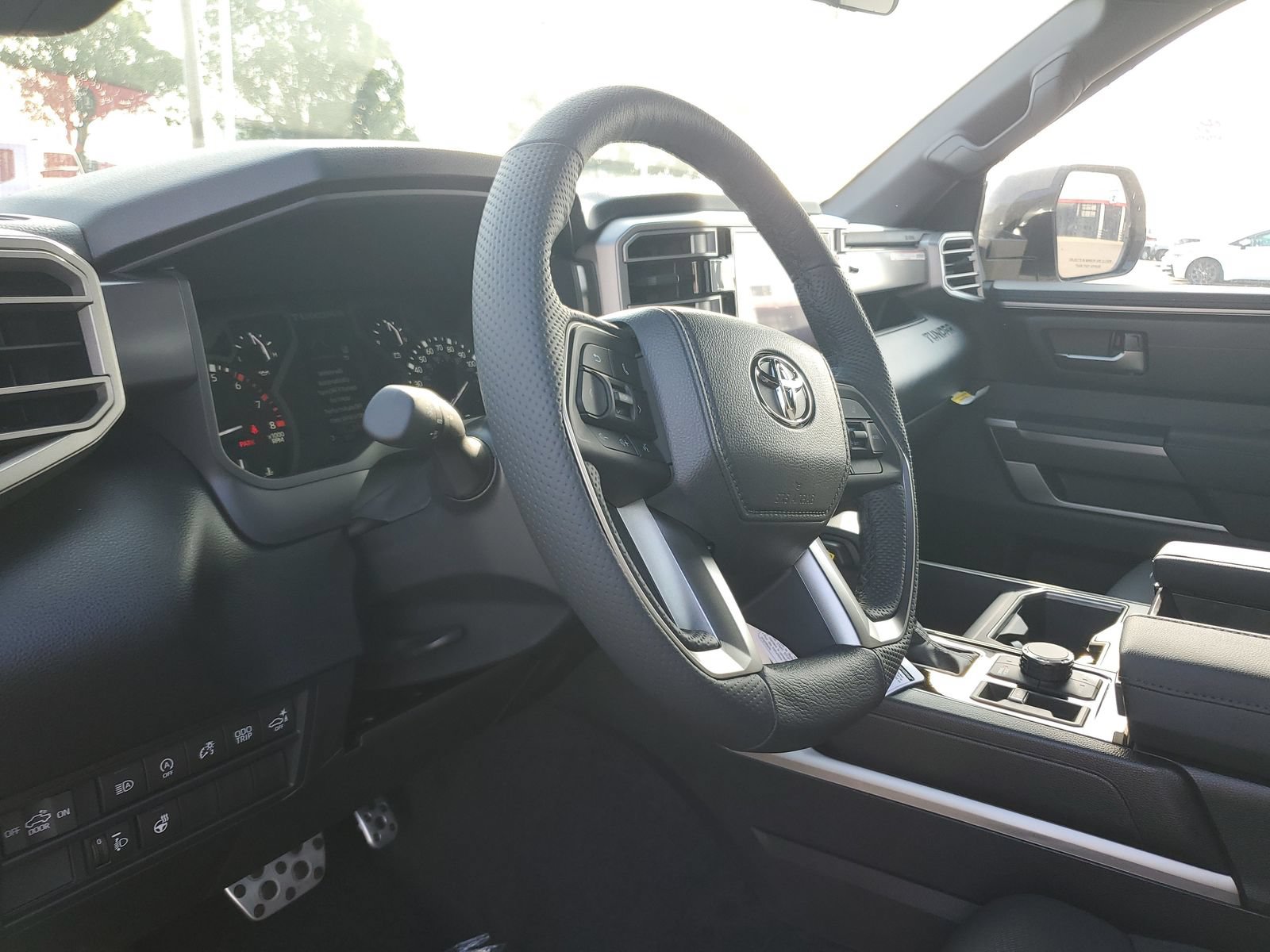 New 2026 Toyota Tundra SR5 w/ TRD Off-Road Package AWD/4WD image 19