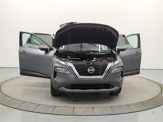 Used 2021 Nissan Rogue SV image 10
