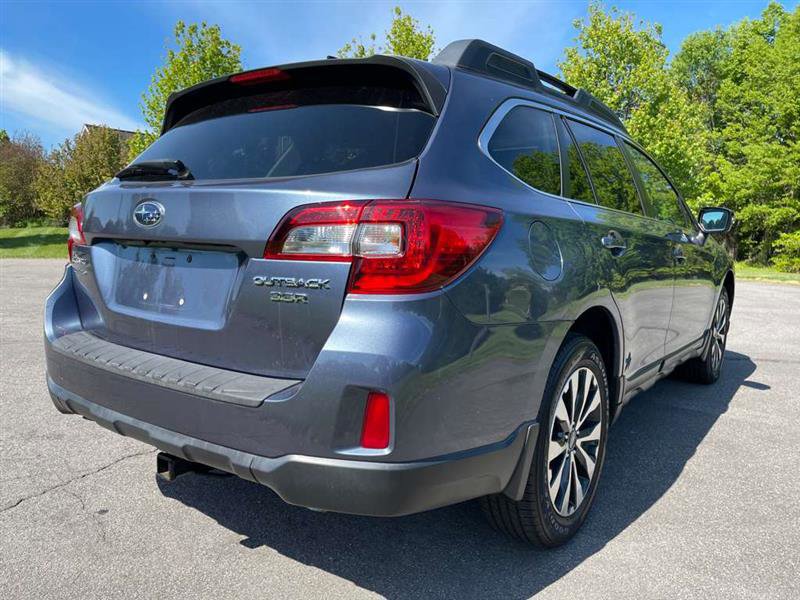 Used 2016 Subaru Outback 3.6R Limited AWD/4WD image 21