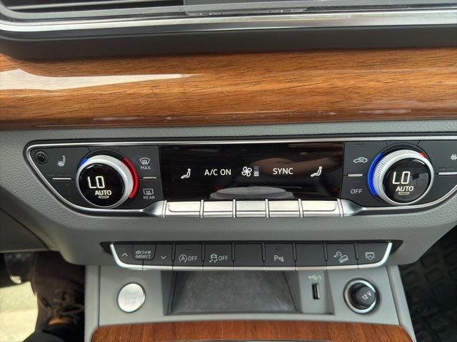 Used 2022 Audi Q5 2.0T Premium Plus w/ Premium Plus Package image 22