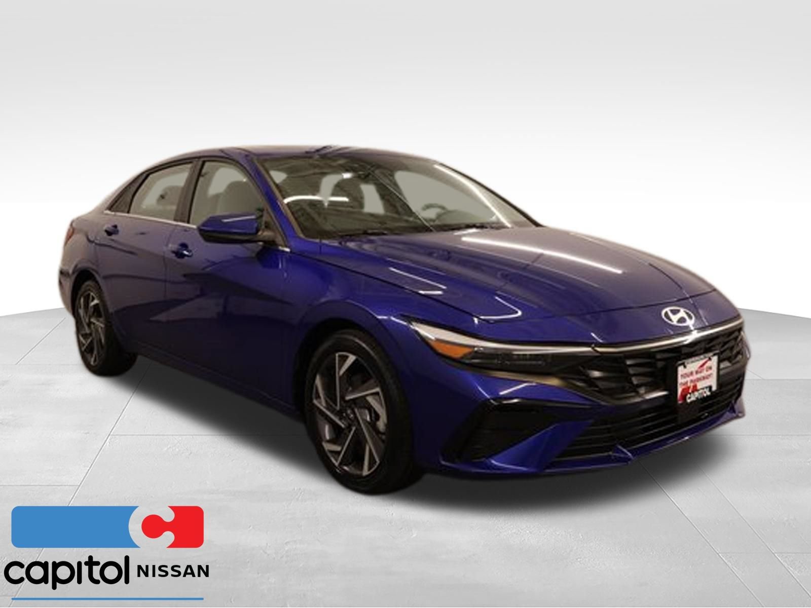 Used 2025 Hyundai Elantra SEL