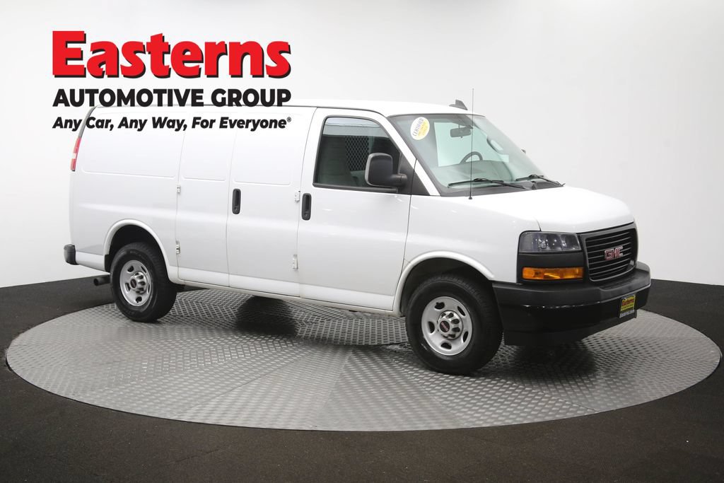 Used 2020 GMC Savana 3500 w/ Driver Convenience Package RWD image 48