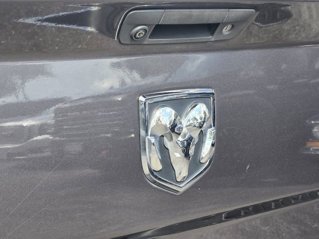 Used 2018 RAM 1500 Laramie image 9