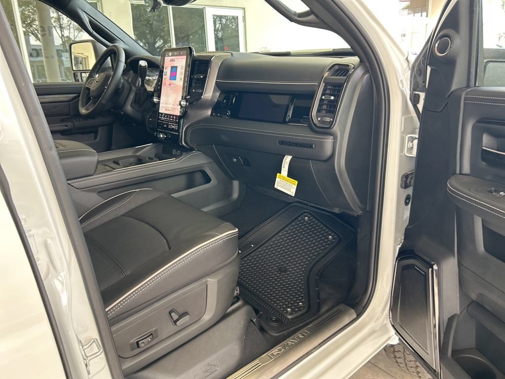 New 2026 RAM 3500 Limited AWD/4WD image 30
