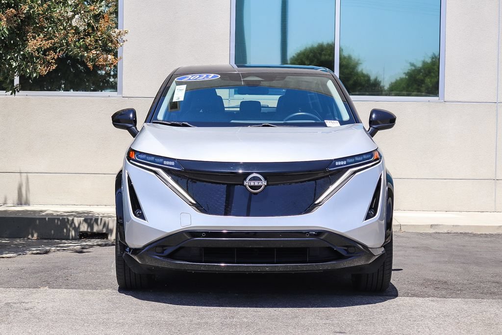 Used 2023 Nissan Ariya FWD image 2