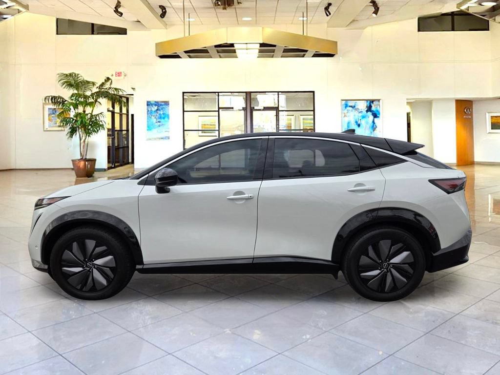 Used 2024 Nissan Ariya FWD image 8