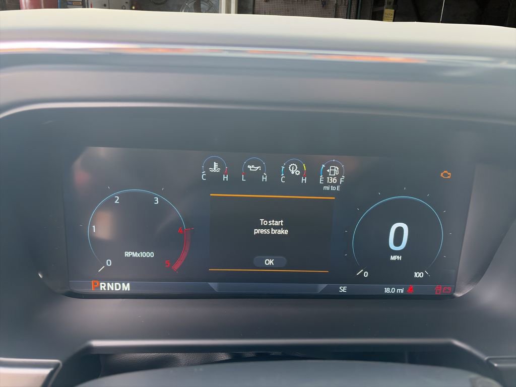 New 2026 Ford F250 Lariat w/ Black Appearance Package image 21