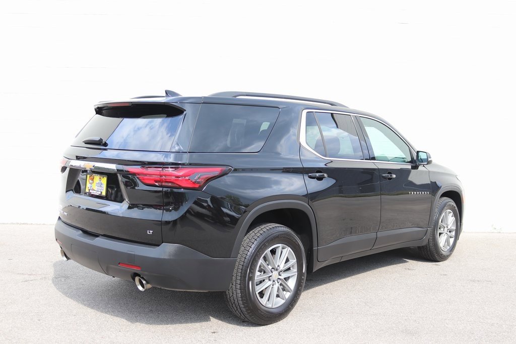 Used 2023 Chevrolet Traverse LT AWD/4WD image 42