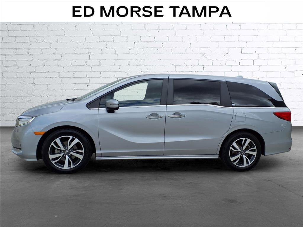 Used 2022 Honda Odyssey Touring image 2