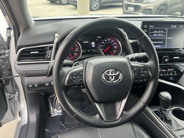 Used 2023 Toyota Camry XSE image 11