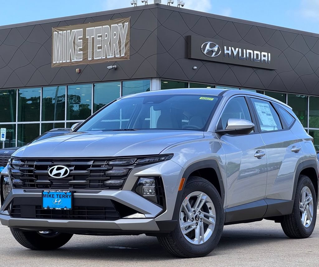 New 2026 Hyundai Tucson SE FWD image 1