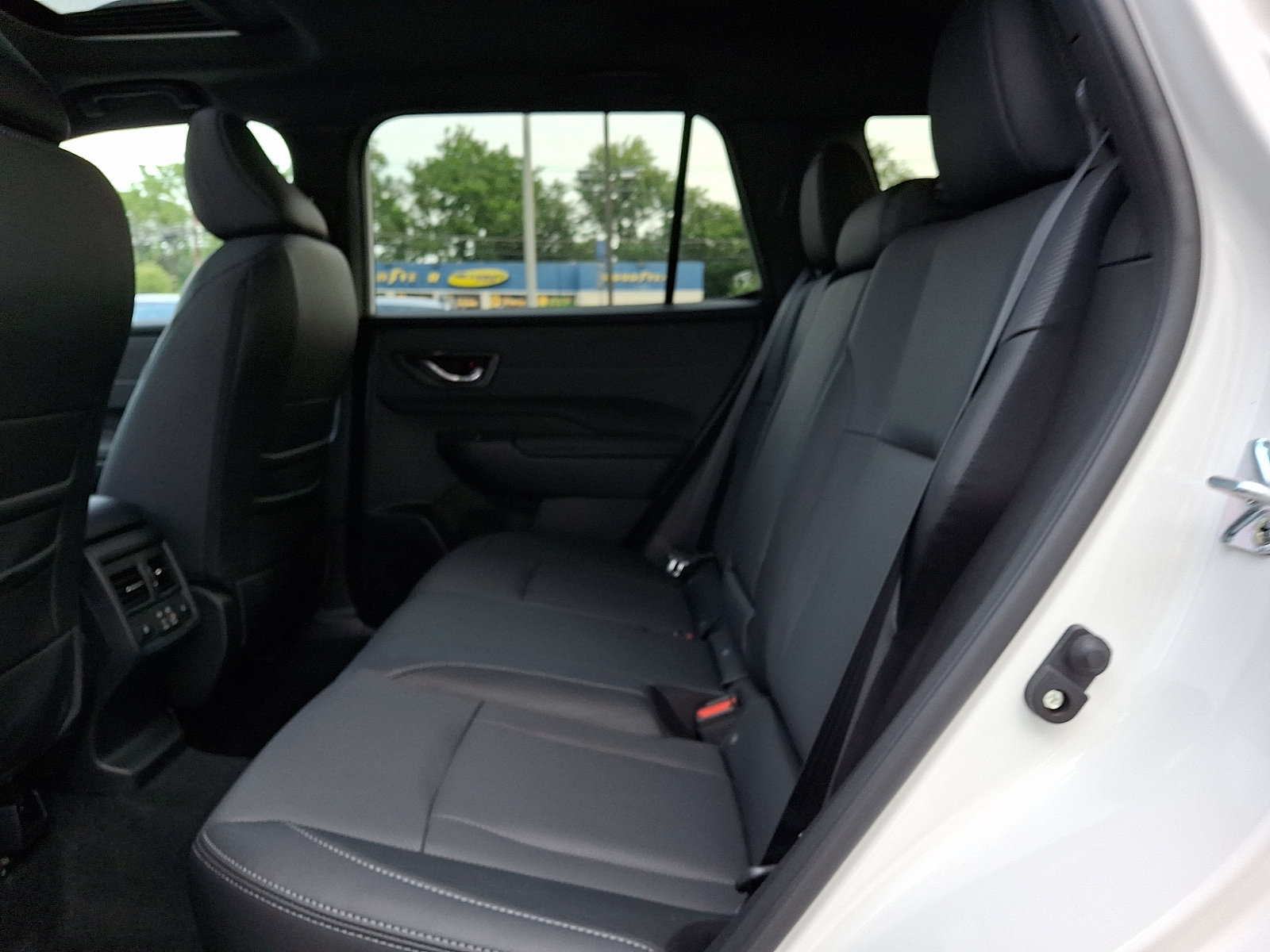 Certified 2026 Subaru Outback Touring XT AWD/4WD image 10